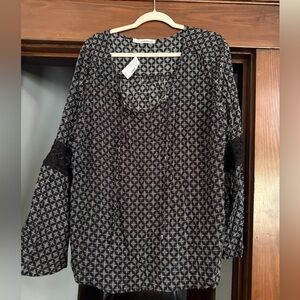 Maurice’s Black and White Tie Front Blouse with 3/4 Sleeves